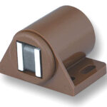 Imán con Tornillos y Chapa para Madera